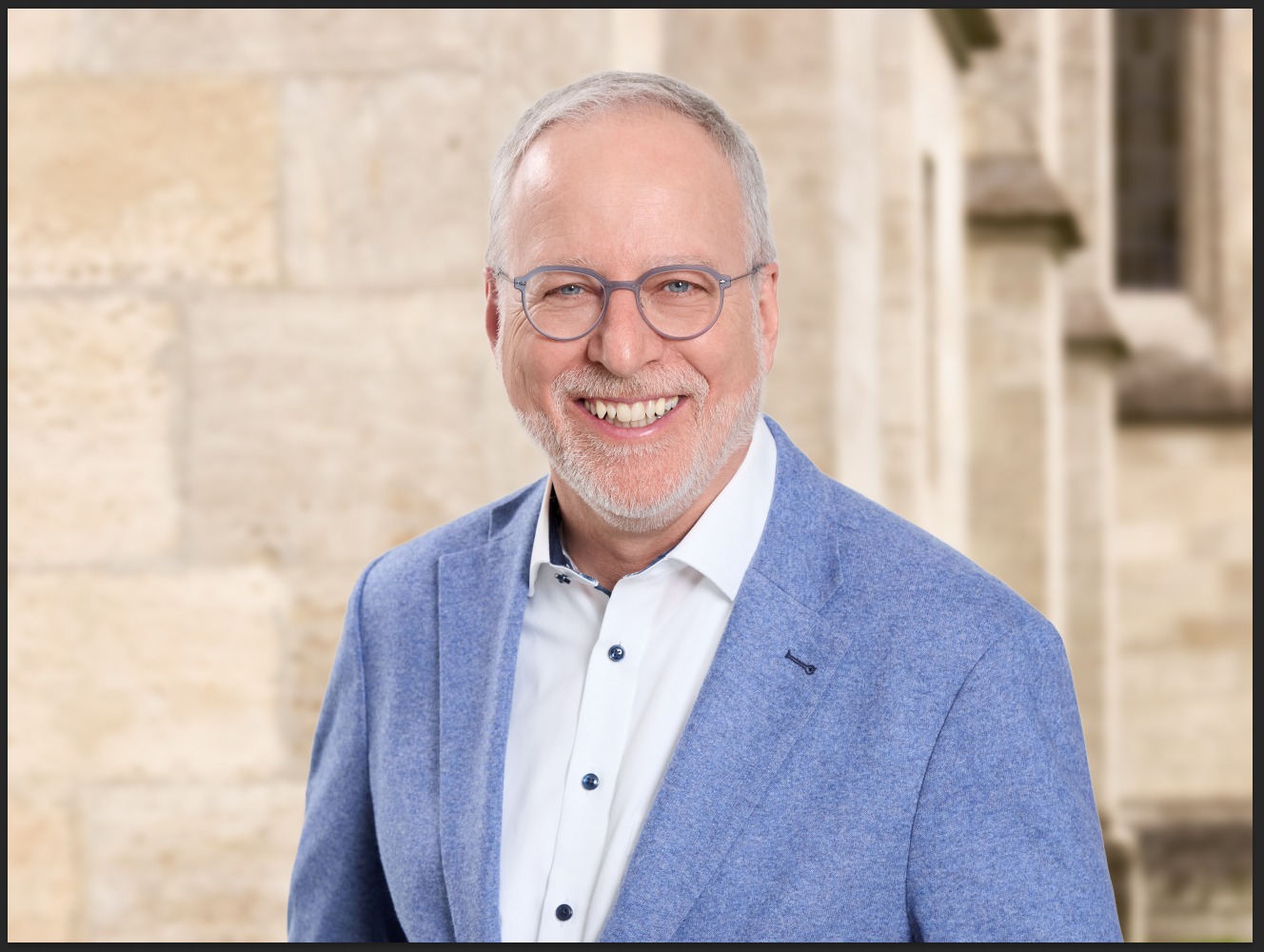 Porträt von Dr. Christian Frühwald
