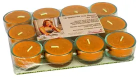 Orangene Teelicher Reihen in Klarsichfolienverpackung