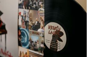 Schallplatte „Der Rote Faden“ von Kreativ Labor