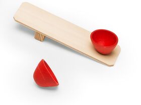 Huthüpfspiel aus Holz