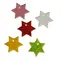 Kleine dekorative Anhänger in Sternenform aus Ton und bunter Glasur